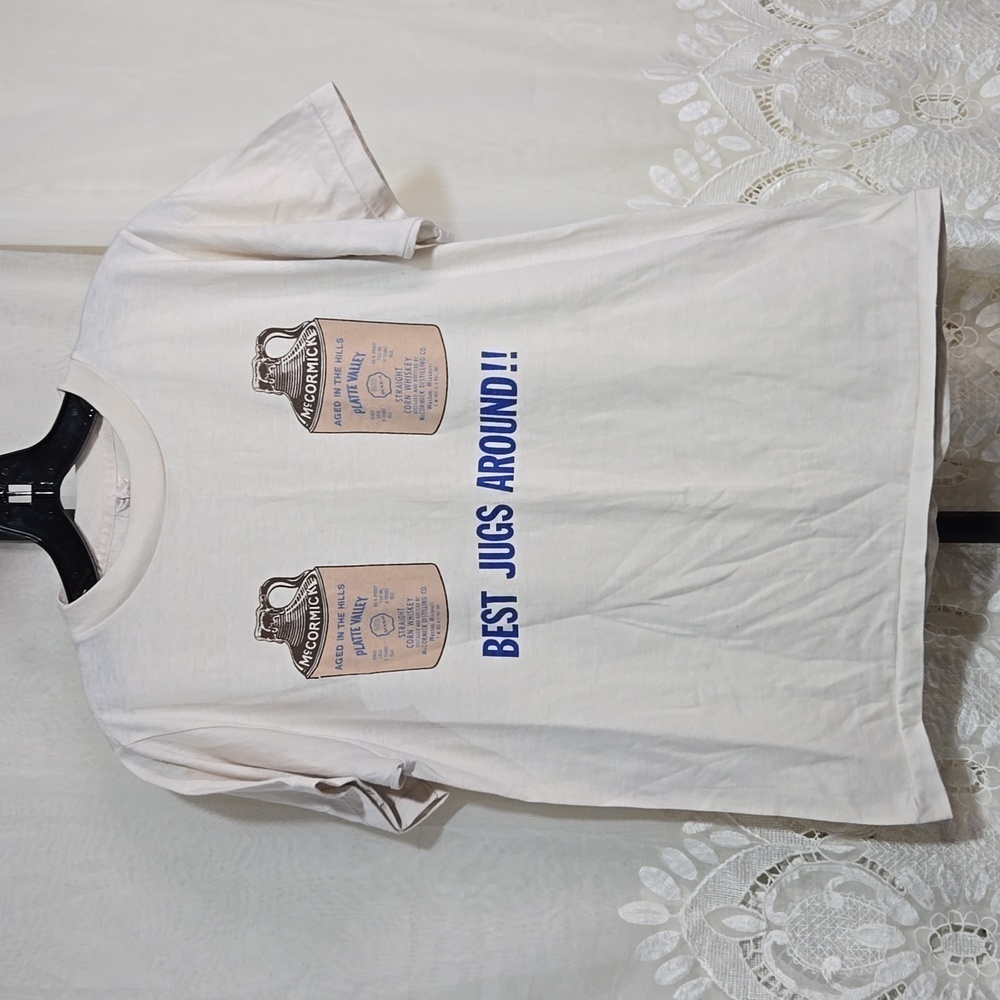 Vintage Alore McCormick Whiskey Best Jugs Around Shirt sz Medium